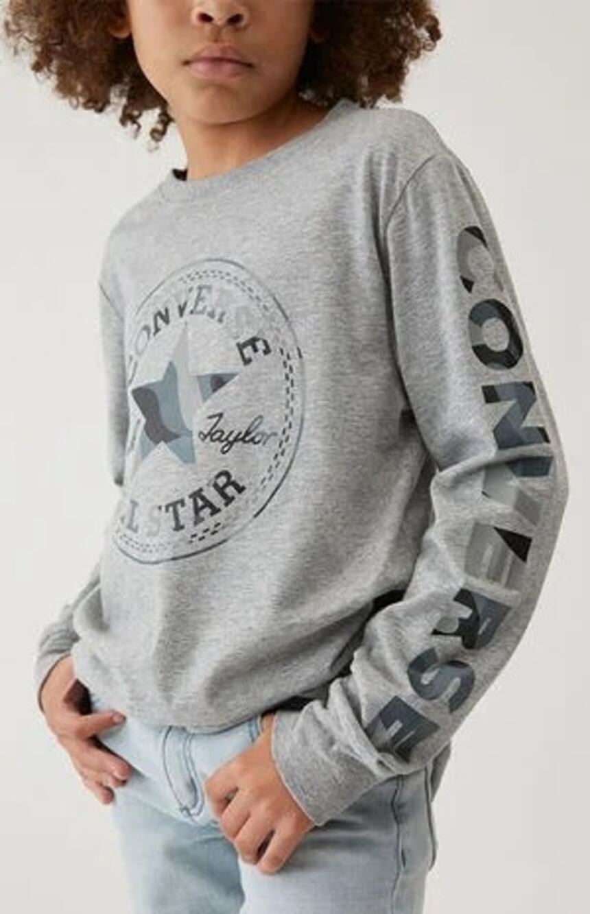 Converse Kids MD Gray Chuck Taylor All Star Camo Patch Long Sleeve Tee U3-3